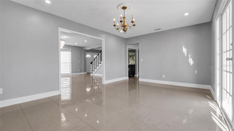 Chandelier, Empty room, Interior, Recessed Lighting
