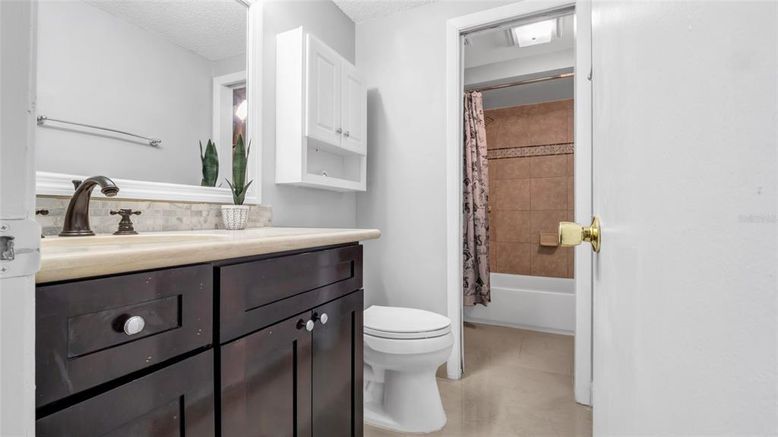 Bathroom, Interior