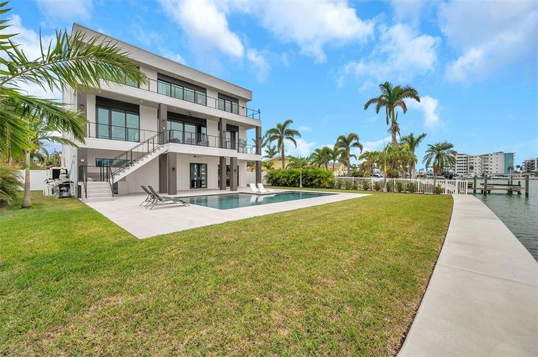 Backyard, Exterior, Pool