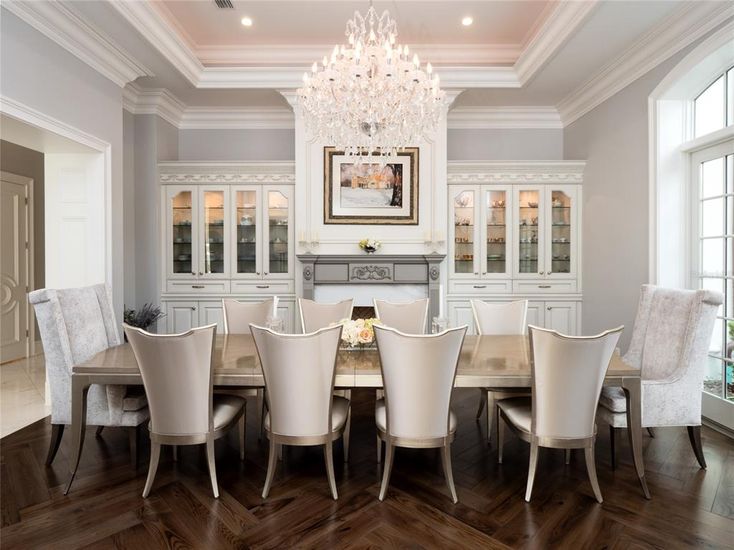 Chandelier, Dining room, Interior, Recessed Lighting, Wood Texture Flooring