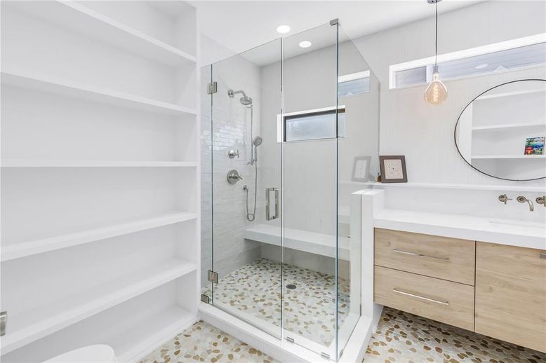 Bathroom, Glass Shower, Interior, Pendant Lights, Recessed Lighting