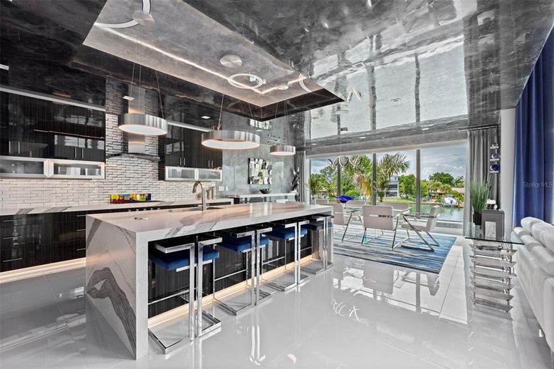 Dining room, Interior, Kitchen, Pendant Lights, Recessed Lighting, Stone Walls
