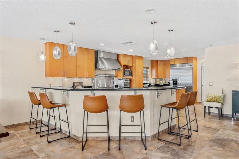 Interior, Kitchen, Pendant Lights, Recessed Lighting, Stainless Steel Appliances