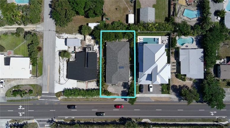 Exterior, Drone