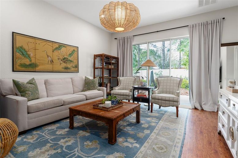 Interior, Living room, Pendant Lights, Wood Texture Flooring