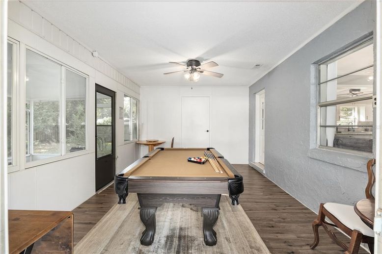 Billiard Table, Game Room, Interior, Wood Texture Flooring