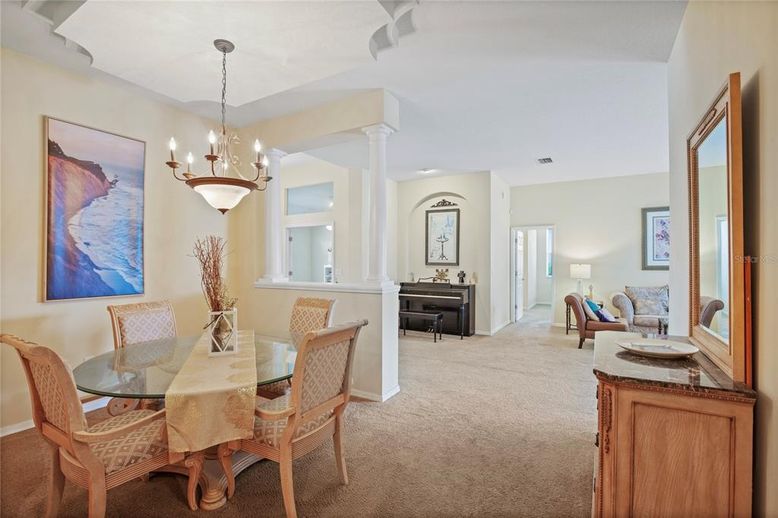 Chandelier, Dining room, Interior, Piano
