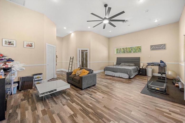 Bedroom, Fitness Equipment, Interior, Recessed Lighting, Wood Texture Flooring
