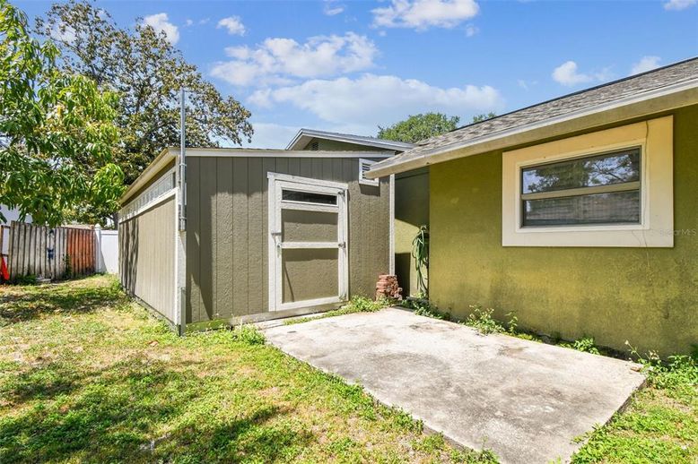 Backyard, Exterior