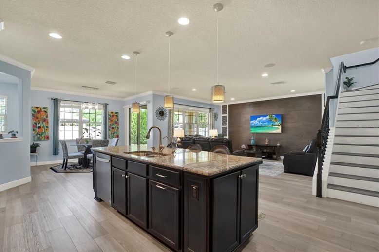 Dining room, Interior, Kitchen, Living room, Pendant Lights, Recessed Lighting, Wood Texture Flooring