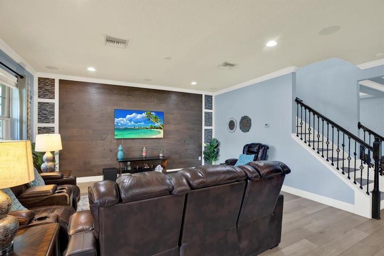 Interior, Recessed Lighting, Wood Texture Flooring, Wooden Walls