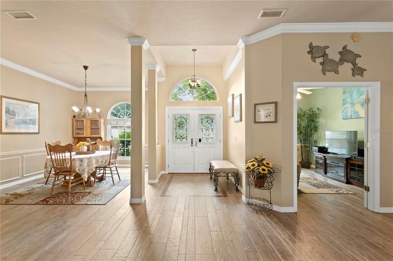 Chandelier, Dining room, Interior, Pendant Lights, Wood Texture Flooring