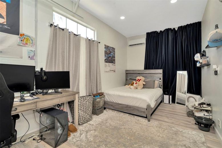 Bedroom, Home Office, Interior, Recessed Lighting, Wood Texture Flooring
