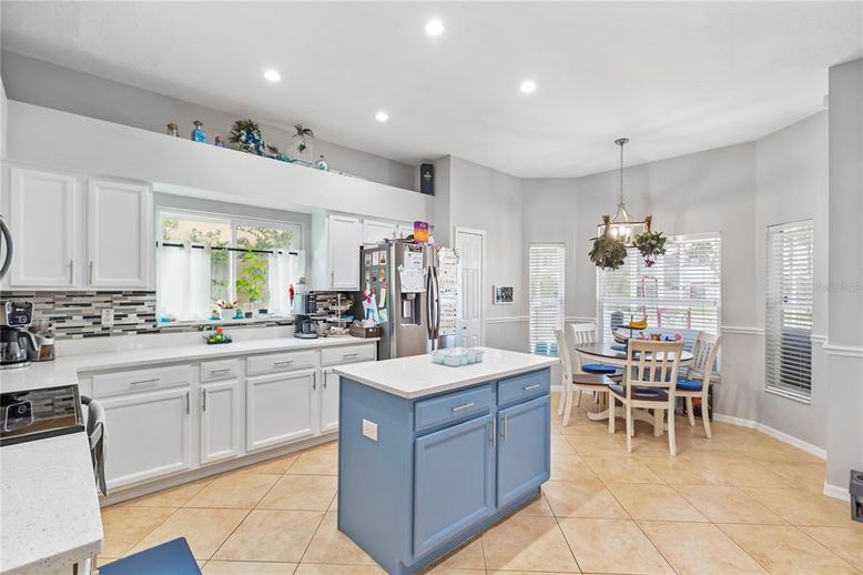 Dining room, Interior, Kitchen, Pendant Lights, Recessed Lighting