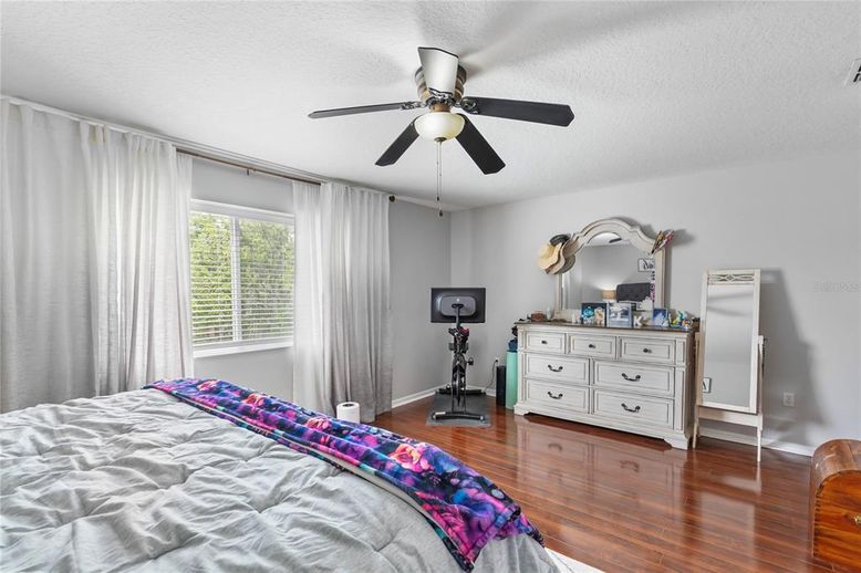 Bedroom, Fitness Equipment, Interior, Wood Texture Flooring