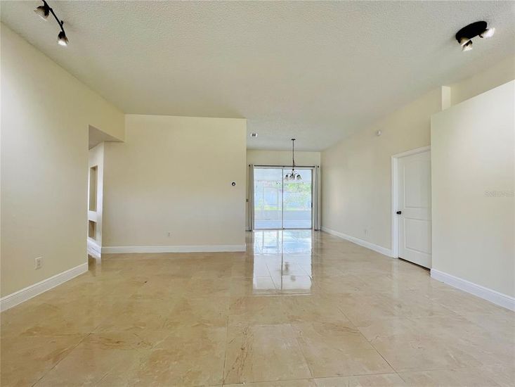 Empty room, Interior, Pendant Lights