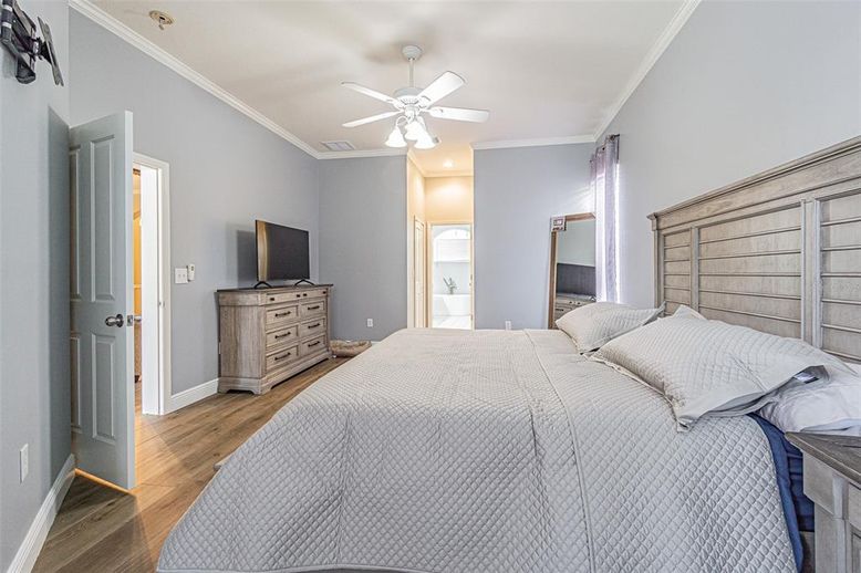 Bedroom, Interior, Wood Texture Flooring
