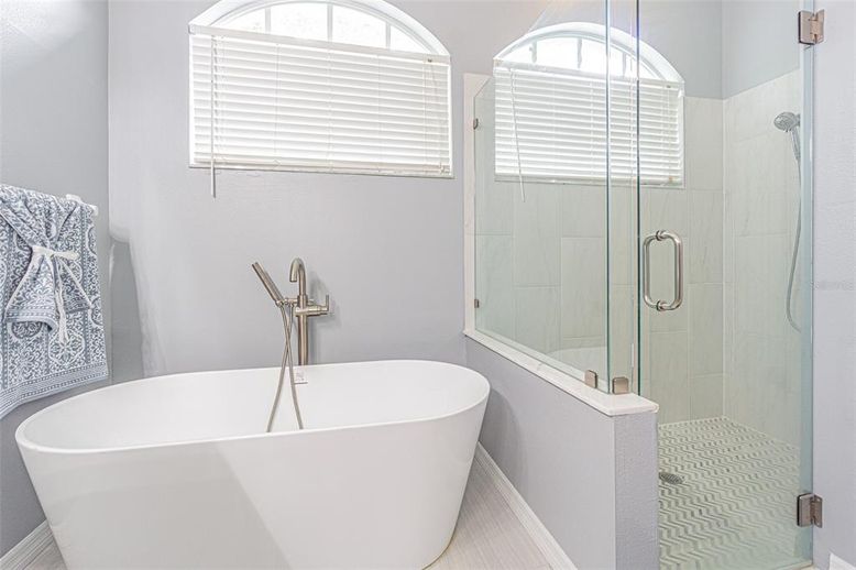 Bathroom, Free Standing Baths, Glass Shower, Interior