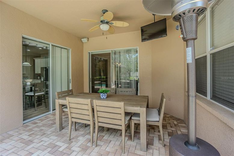 Dining room, Interior