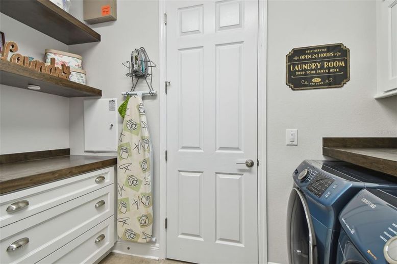 Interior, Washer