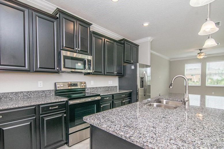 Interior, Kitchen, Pendant Lights, Recessed Lighting, Stainless Steel Appliances