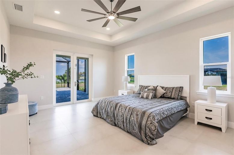 Bedroom, Interior, Recessed Lighting