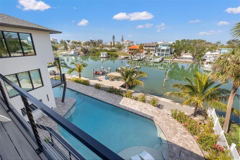 Water, Exterior, Pool, Other