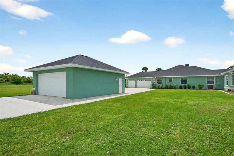 Backyard, Detached Garage, Exterior