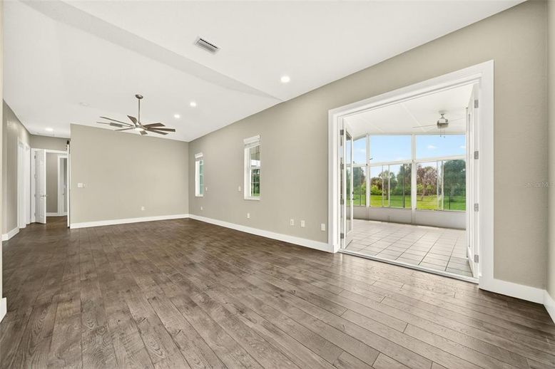 Empty room, Interior, Recessed Lighting, Wood Texture Flooring