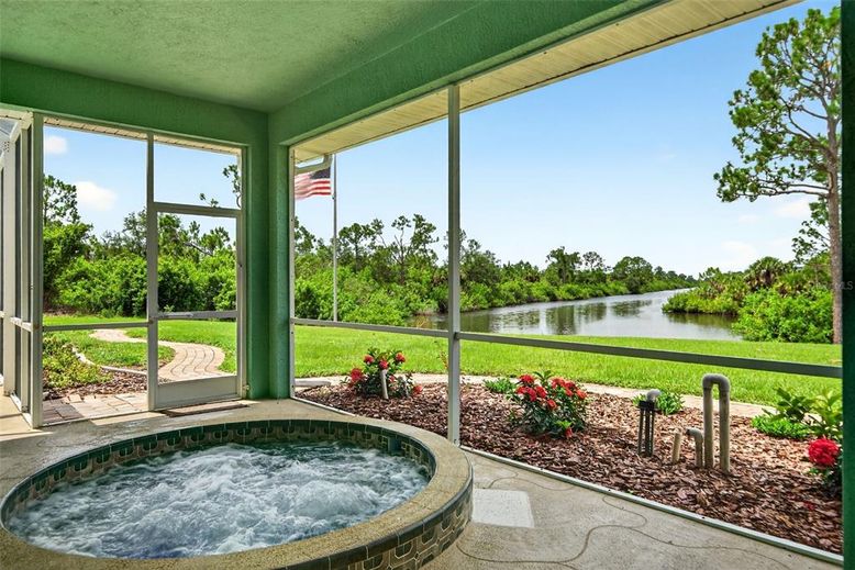 Interior, Pool, Sun Room, Water