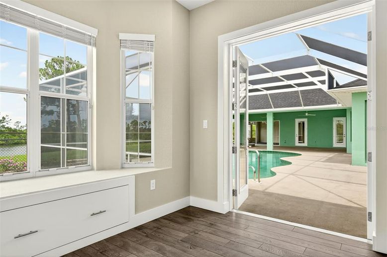 Interior, Sun Room, Wood Texture Flooring