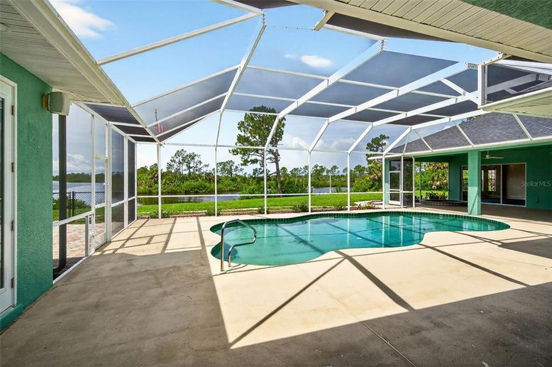 Glass Ceilings, Interior, Pool, Sun Room, Water