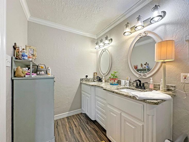 Bathroom, Dual Sink Vanities, Interior, Wood Texture Flooring