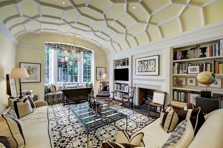 Fireplace, Interior, Living room, Recessed Lighting