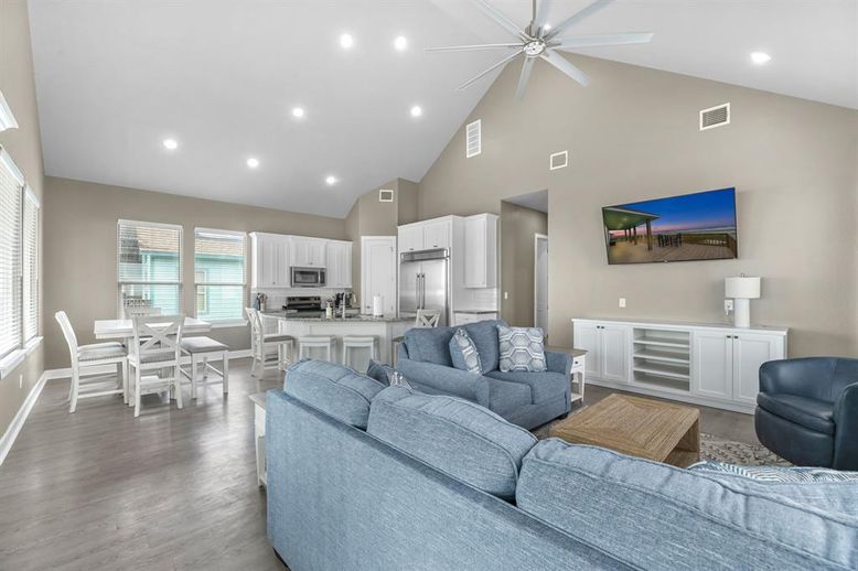 Dining room, Interior, Kitchen, Living room, Recessed Lighting, Stainless Steel Appliances, Wood Texture Flooring