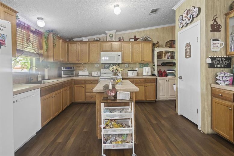 Interior, Kitchen, Wood Texture Flooring