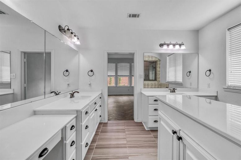 Bathroom, Dual Sink Vanities, Interior, Wood Texture Flooring