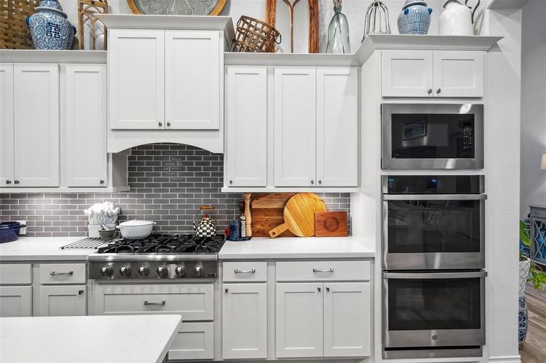 Interior, Kitchen, Stainless Steel Appliances