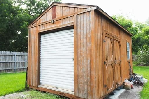 Detached Garage, Exterior