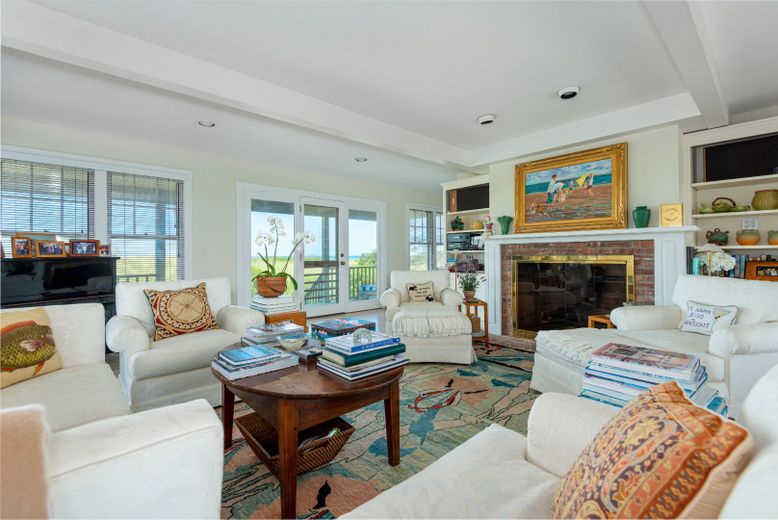 Fireplace, Interior, Living room, Recessed Lighting