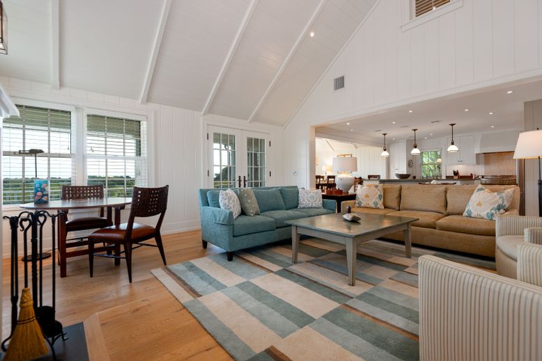 Dining room, Interior, Kitchen, Living room, Pendant Lights, Recessed Lighting, Wood Texture Flooring
