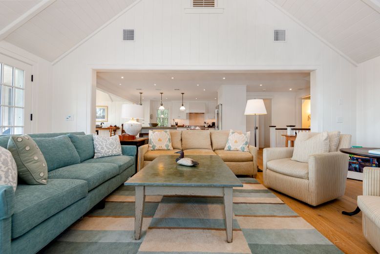 Interior, Kitchen, Living room, Pendant Lights, Recessed Lighting, Wood Texture Flooring