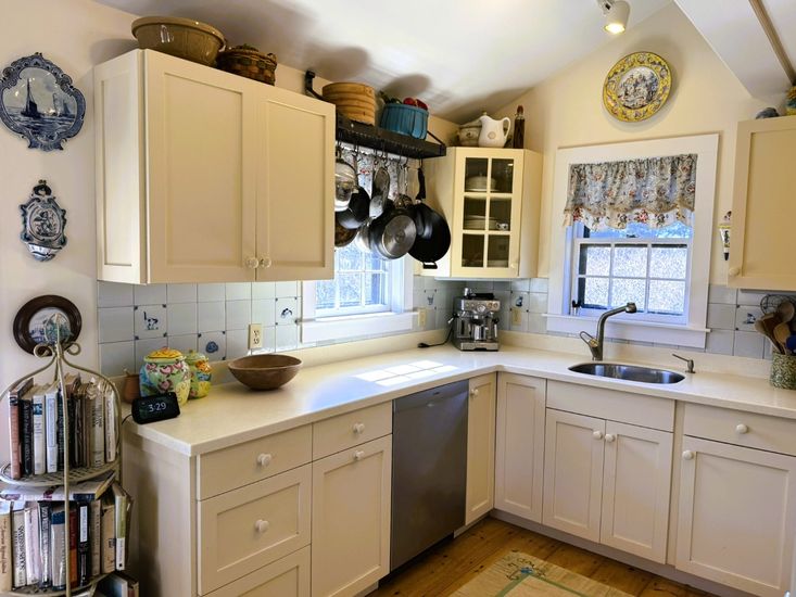 Interior, Kitchen, Wood Texture Flooring