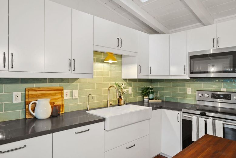 Interior, Kitchen, Stainless Steel Appliances