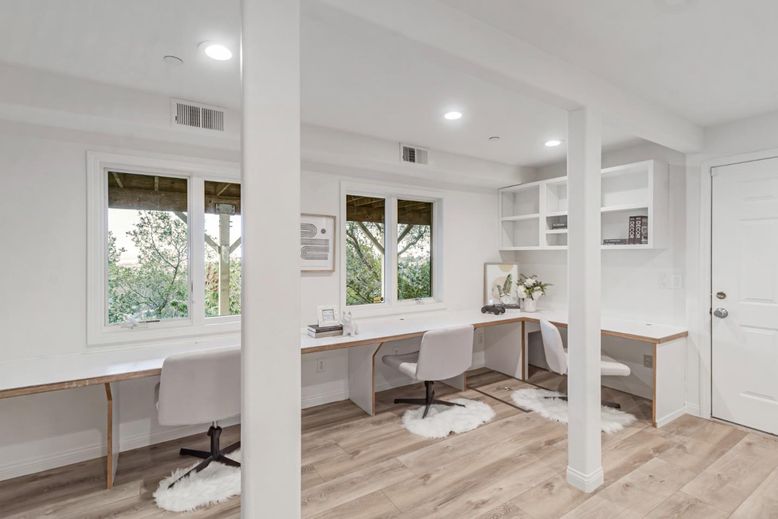 Home Office, Interior, Recessed Lighting, Wood Texture Flooring