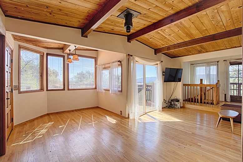 Empty room, Interior, Wooden Beams, Wooden Ceilings, Wood Texture Flooring