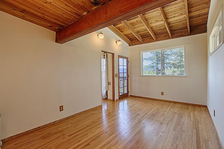 Empty room, Interior, Wooden Beams, Wooden Ceilings, Wood Texture Flooring