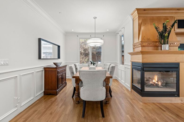 Dining room, Fireplace, Interior, Pendant Lights, Recessed Lighting, Wood Texture Flooring