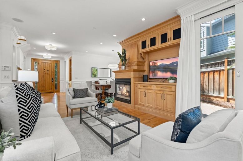 Dining room, Fireplace, Interior, Living room, Pendant Lights, Recessed Lighting, Wood Texture Flooring