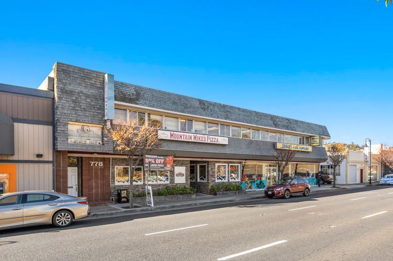 Exterior, Facade, Brick Facade, Highrise